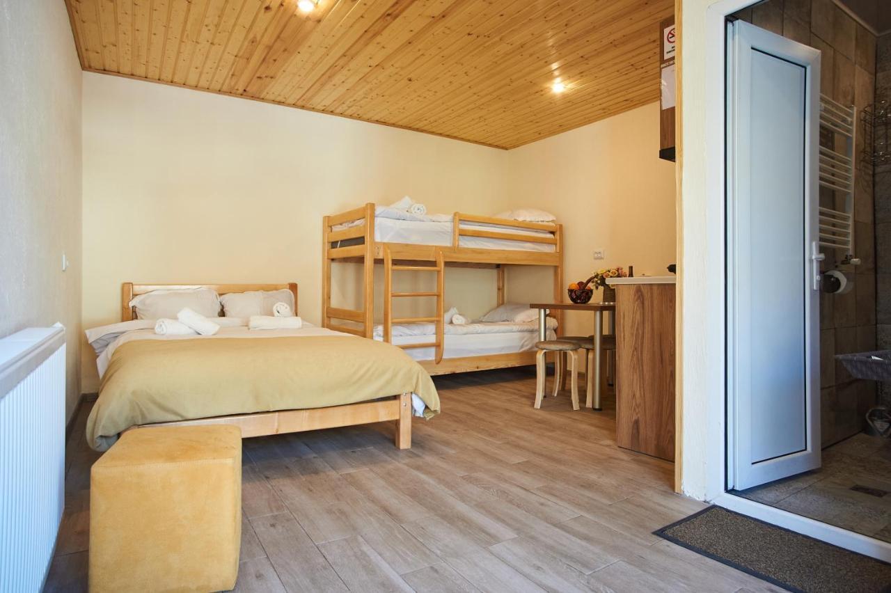 Hotel Tornisa Kazbegi Eksteriør bilde