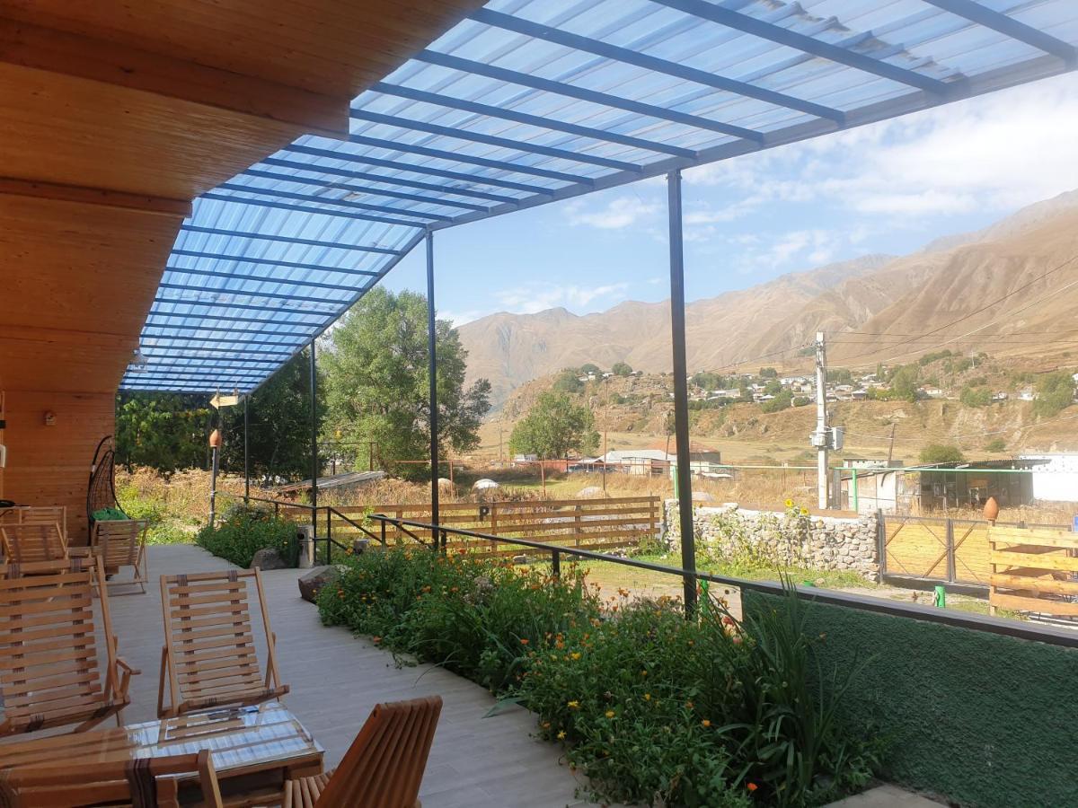 Hotel Tornisa Kazbegi Eksteriør bilde